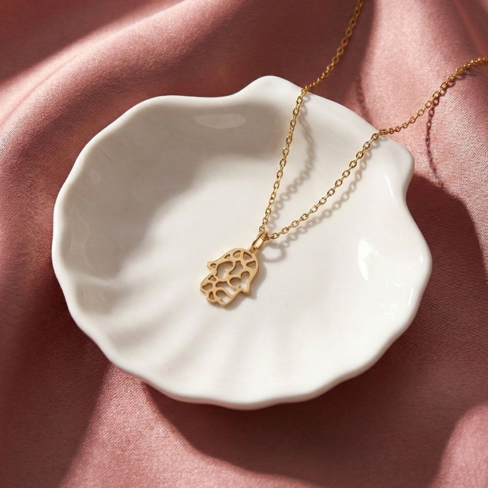 Kalp Detaylı Hamsa Kolye 72 Kalp Detayli Hamsa Kolye TEK031 1 2